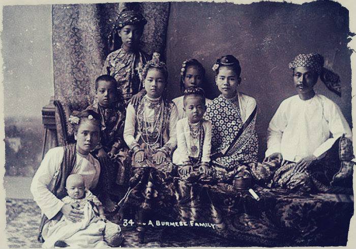 A Burmese family c 1900.