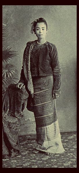 An unidentified Burmese lady in Mandalay 1905.