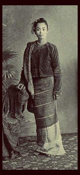 ၁၉၀၅ ခုနှစ်က မန္တလေးမှ အမည်မသိ မြန်မာအမျိုးသမီးတစ်ဦး