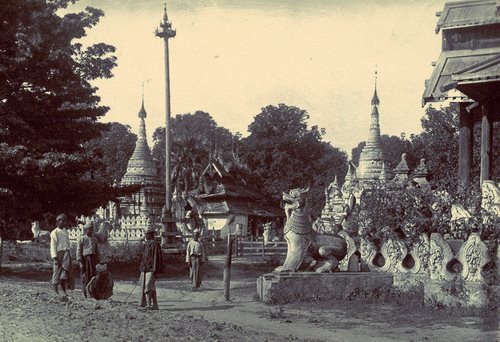 Mandalay "B Road" in 1886